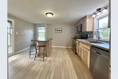 98 E Commerce Street, Cambria, WI 53923 - Photo 12
