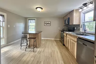98 E Commerce St, Cambria, WI 53923 - Photo 12