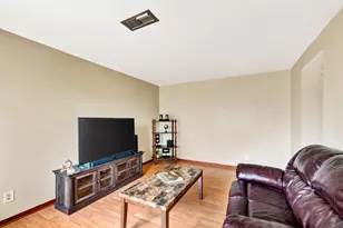 213 East Bluff, Madison, WI 53704 - Photo 10