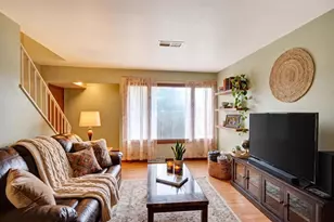 213 East Bluff, Madison, WI 53704 - Photo 2