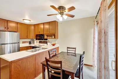 213 East Bluff, Madison, WI 53704 - Photo 16