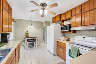 300 Leonard St, Watertown, WI 53098 - Photo 12