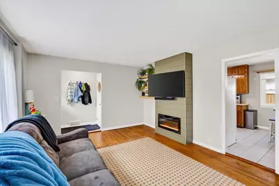 300 Leonard Street, Watertown, WI 53098 - Photo 18