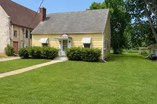 237 N Main St, Cottage Grove, WI 53527 - Photo 2