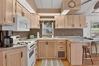 470 Skyline Drive, Edgerton, WI 53534 - Photo 12