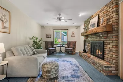 6325 Keelson Drive, Madison, WI 53705 - Photo 10