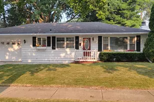 1133 N Claremont Dr, Janesville, WI 53545 - Photo 1