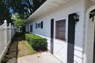1133 N Claremont Dr, Janesville, WI 53545 - Photo 26