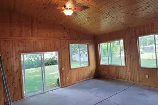 1133 N Claremont Dr, Janesville, WI 53545 - Photo 6