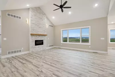 228 Falcon Court, Sauk City, WI 53583 - Photo 6