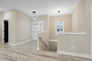 228 Falcon Ct, Sauk City, WI 53583 - Photo 2