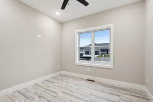 228 Falcon Ct, Sauk City, WI 53583 - Photo 26