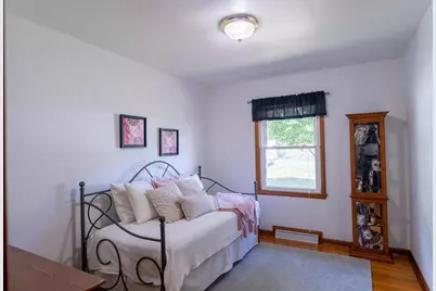 624 Kelly Street, Sun Prairie, WI 53590 - Photo 6