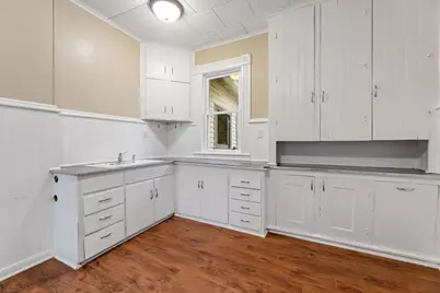 320 E Holton Street, Tomah, WI 54660 - Photo 14