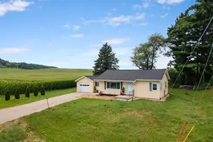6215 River Rd, DeForest, WI 53532 - Photo 48