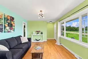 6215 River Rd, DeForest, WI 53532 - Photo 10