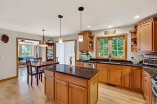1714 Sawtooth Ln, Madison, WI 53719 - Photo 30