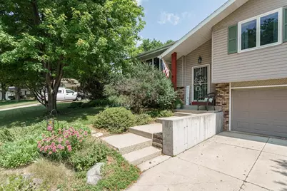 432 Applewood Lane, Janesville, WI 53548 - Photo 4