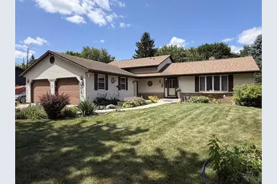 5201 N Grandeur Drive, Milton, WI 53563 - Photo 1