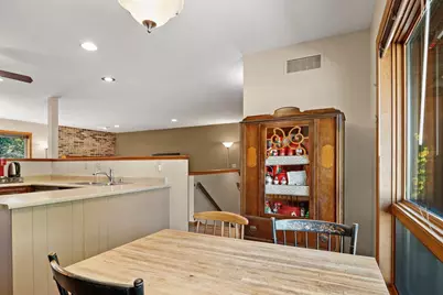 2601 Muir Field Road, Madison, WI 53719 - Photo 16