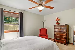 2601 Muir Field Rd, Madison, WI 53719 - Photo 20