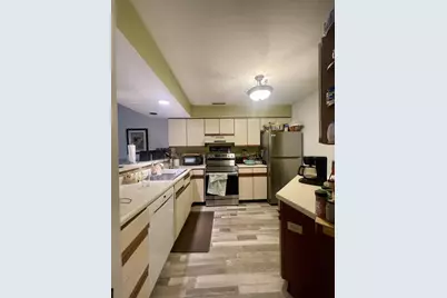 1 Creekside Way #9, Madison, WI 53717 - Photo 8