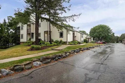 1 Creekside Way #9, Madison, WI 53717 - Photo 4