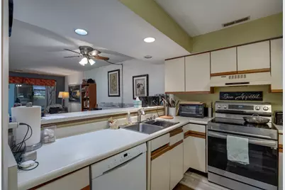 1 Creekside Way #9, Madison, WI 53717 - Photo 8