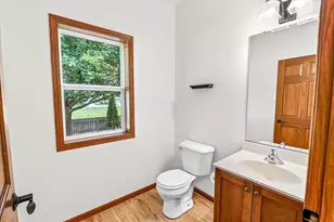 360 S Goldenrod Dr, Sun Prairie, WI 53590 - Photo 28