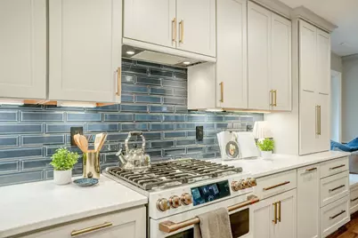 5405 Greenleaf Drive, Madison, WI 53713 - Photo 8