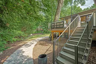 5405 Greenleaf Dr, Madison, WI 53713 - Photo 12