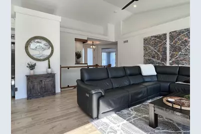 6624 Covered Bridge Trail, Sun Prairie, WI 53590 - Photo 20