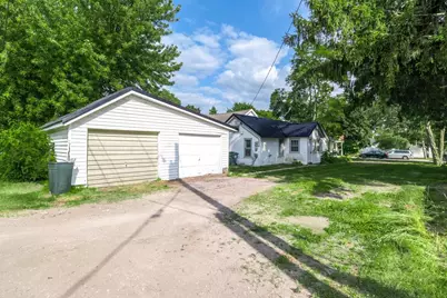 307 E Marion Street, Portage, WI 53901 - Photo 32
