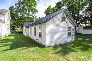 307 E Marion St, Portage, WI 53901 - Photo 30