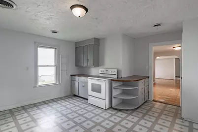307 E Marion Street, Portage, WI 53901 - Photo 10