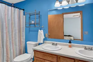 104 Woodview Dr, Cottage Grove, WI 53527 - Photo 18