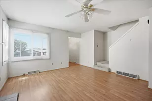 2202 Post Rd, Madison, WI 53713 - Photo 6