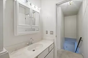 2202 Post Rd, Madison, WI 53713 - Photo 22
