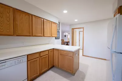 752 Westlawn Drive, Cottage Grove, WI 53527 - Photo 14