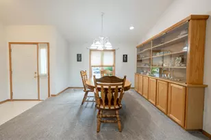 752 Westlawn Dr, Cottage Grove, WI 53527 - Photo 10