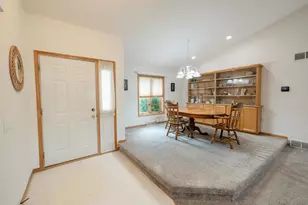 752 Westlawn Dr, Cottage Grove, WI 53527 - Photo 8