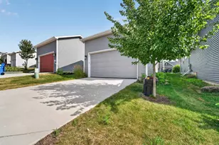 5852 Tranquility Trl, Madison, WI 53718 - Photo 28