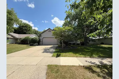 1063 N Thompson Road, Sun Prairie, WI 53590 - Photo 54