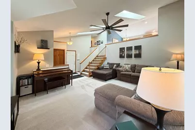 1063 N Thompson Road, Sun Prairie, WI 53590 - Photo 8