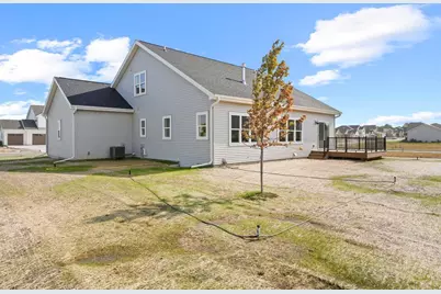 1421 Stonehaven Drive, Sun Prairie, WI 53590 - Photo 6