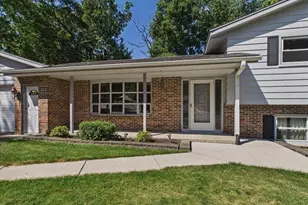 784 N Musket Ridge Dr, Sun Prairie, WI 53590 - Photo 6