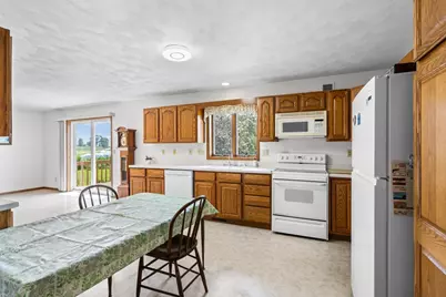 W13282 Carter Road, Ripon, WI 54971 - Photo 8