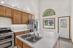744 Ansley Ave, Milton, WI 53563 - Photo 4