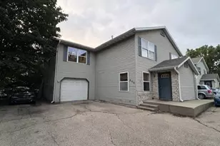 806 N Thompson Dr, Madison, WI 53704 - Photo 1