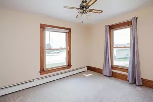607 Dodge St, Mineral Point, WI 53565 - Photo 36
